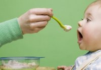 Как правильно кормить малыша от года до трех лет